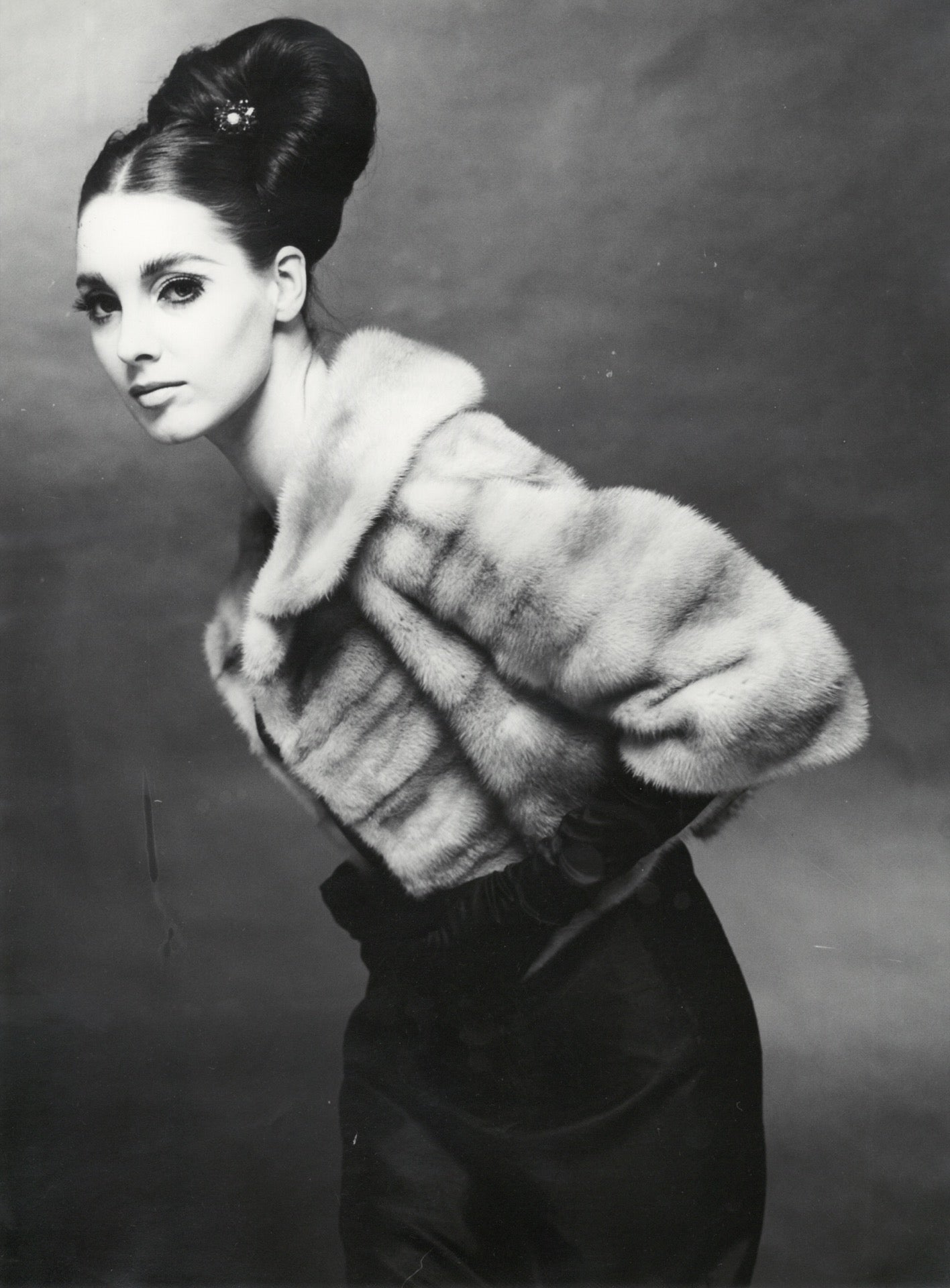Antonia in a white mink cape by SAGA