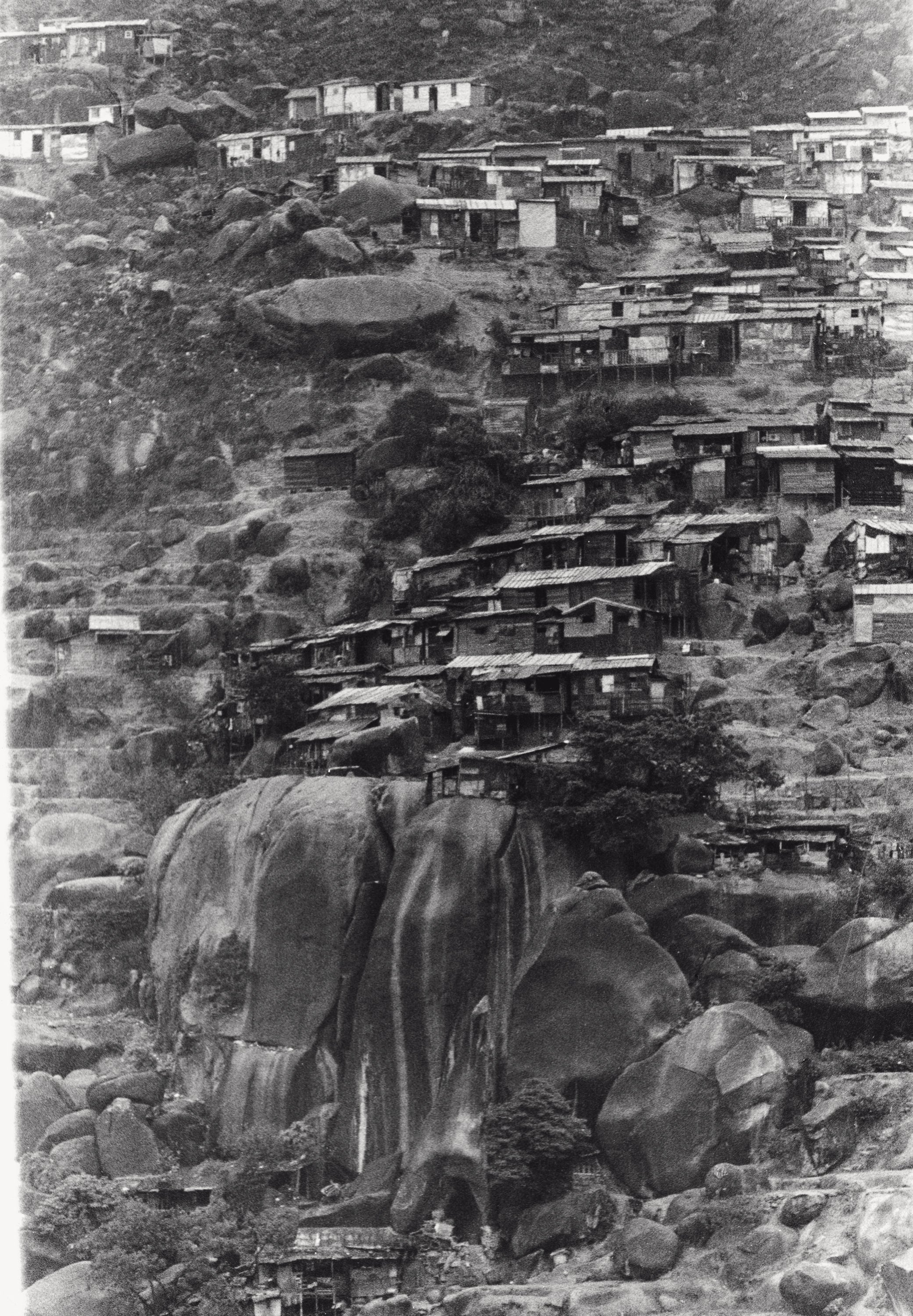 Siedlung am Berghang