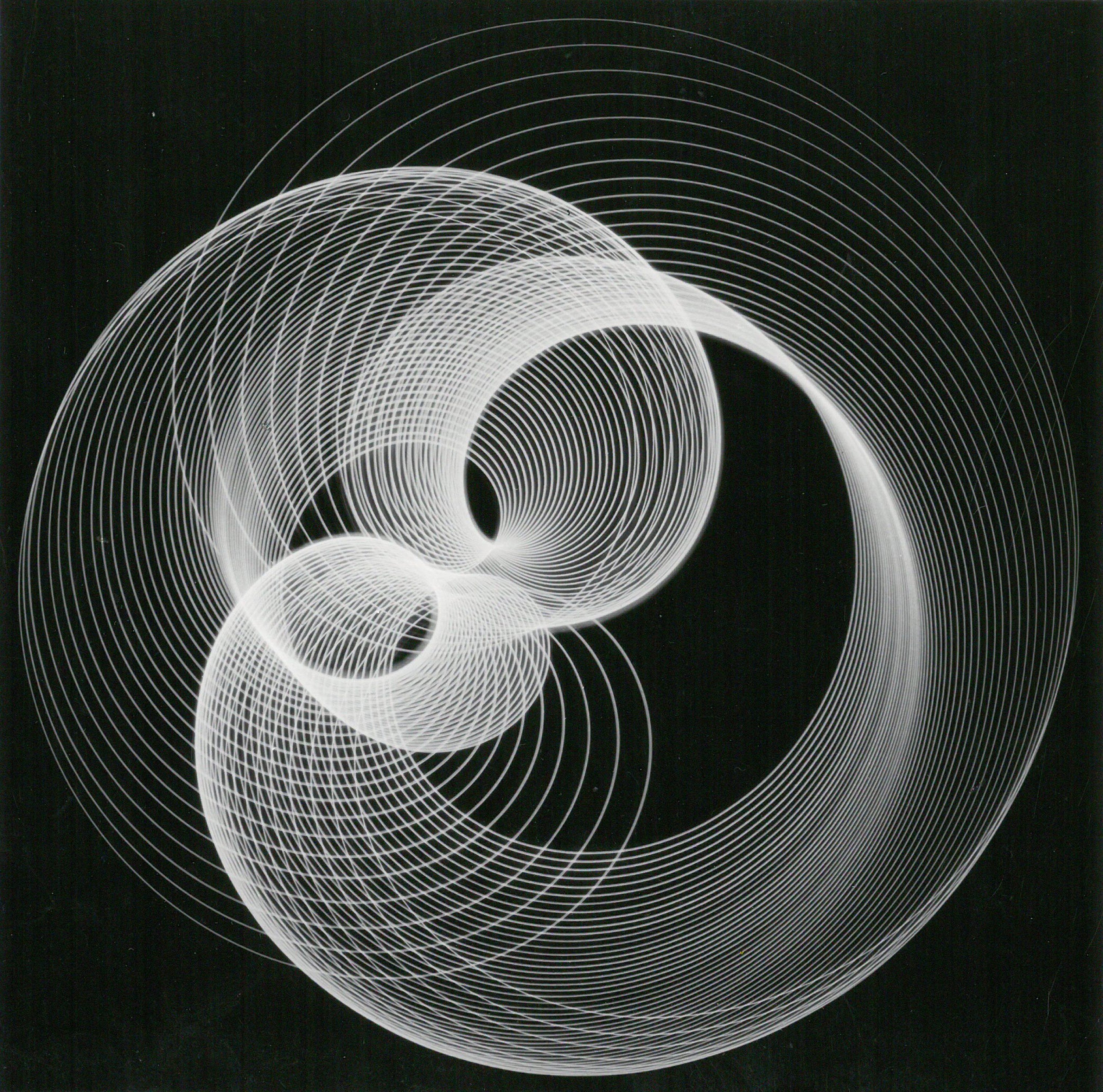 Light pendulum oscillation