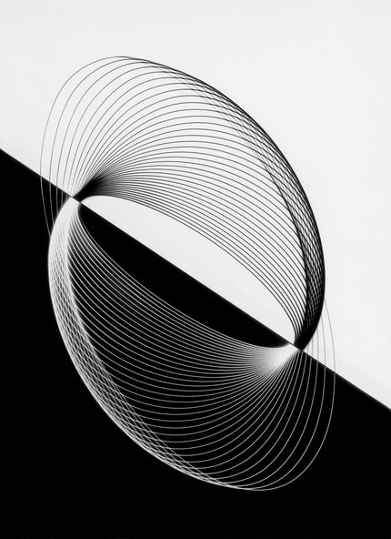 Light pendulum oscillation