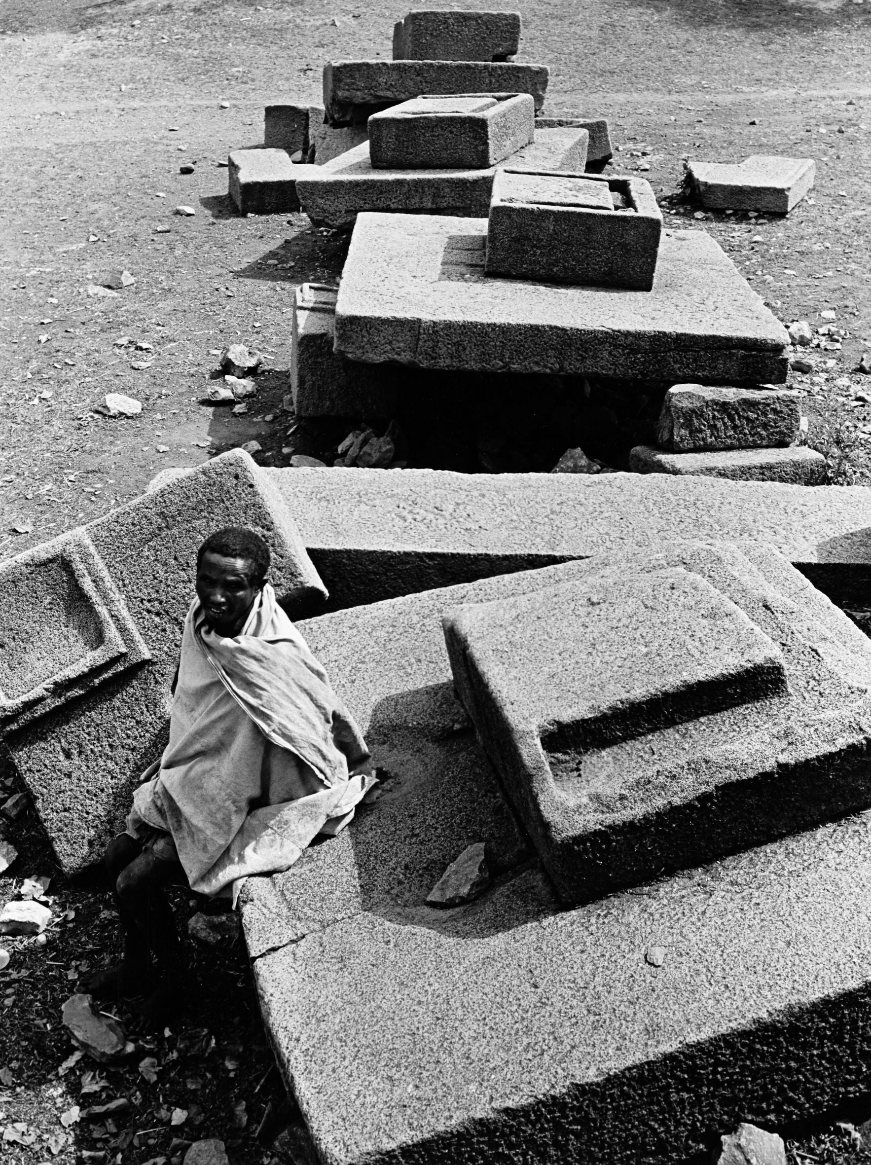 Basen der Stehlen von Axum
