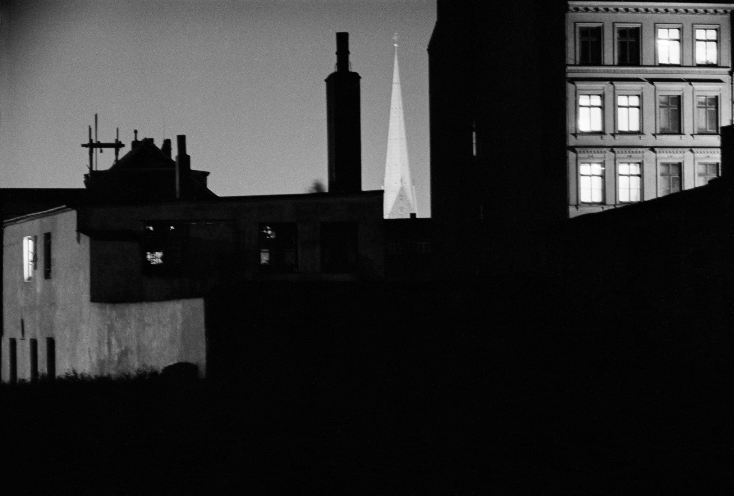 Hamburg by night