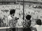 Blick von der Galerie des Markus Doms auf den Platz