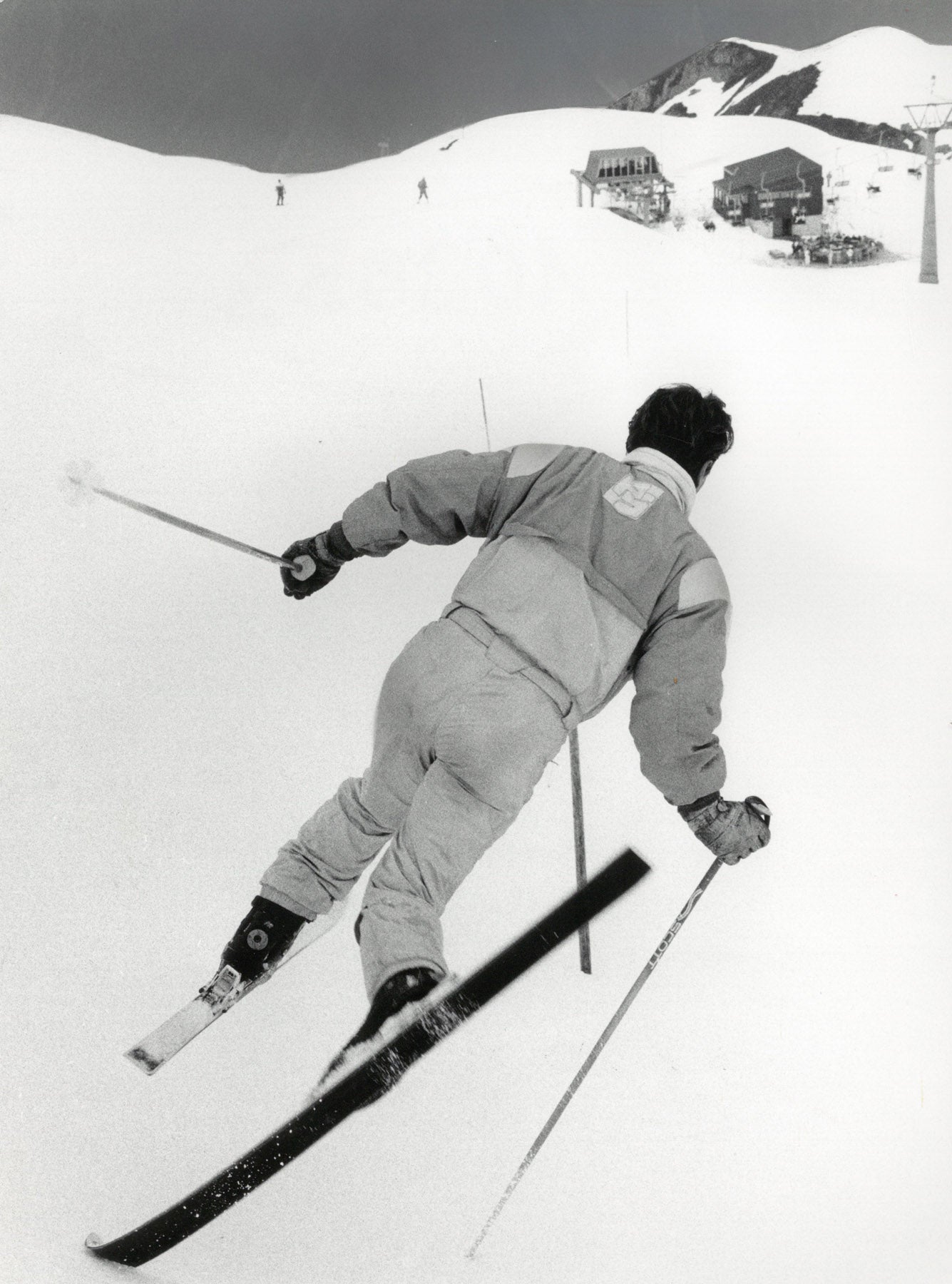 Trick skiing, 